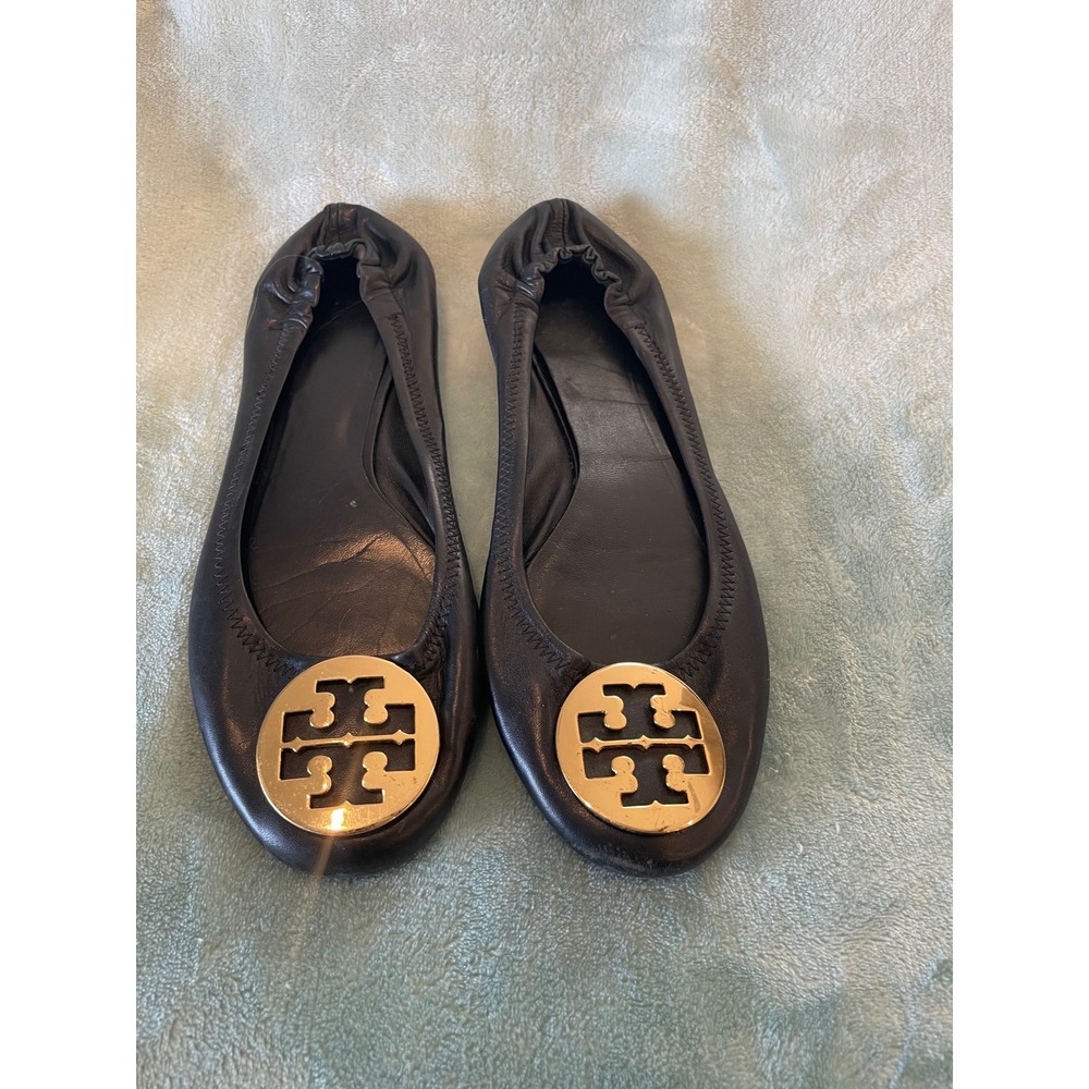 Tory Burch Minnie Travel Ballet Flats Black Leather Gold Logo Medallion Size 8.5